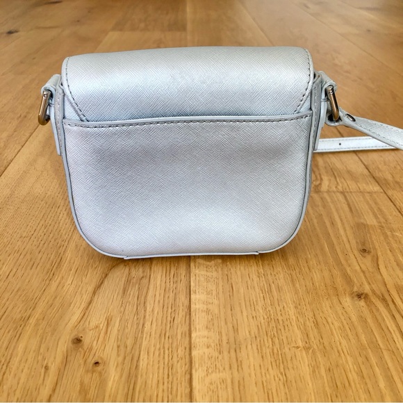 Oroton Metier mini crossbody bag in silver saffiano leather - Picture 4 of 9
